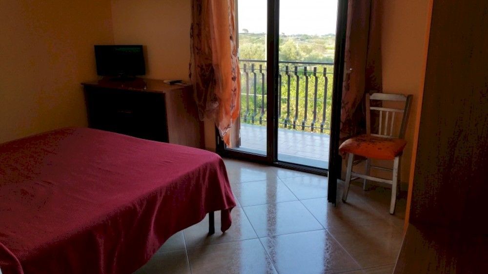 Anthea Dell' Etna Bed and Breakfast Santa Venerina Exteriör bild